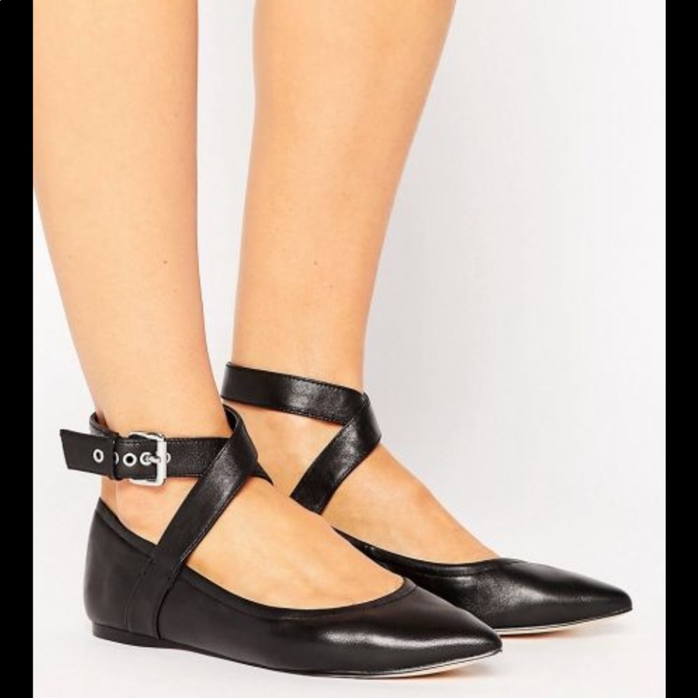 ALDO Palmyre Lace Up/ Flats With Strap